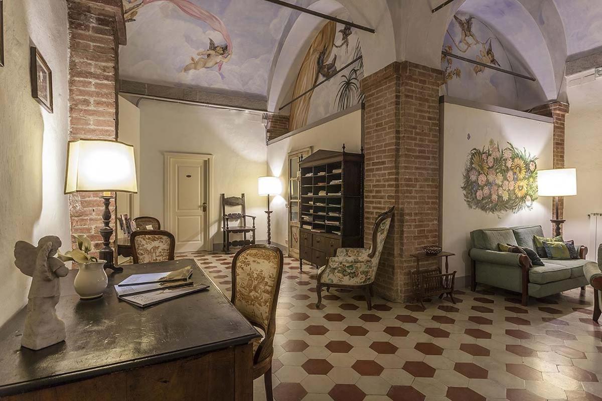 Il Chiostro Del Carmine Hotel Siena Exterior photo