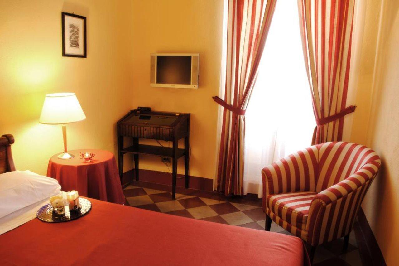 Il Chiostro Del Carmine Hotel Siena Exterior photo