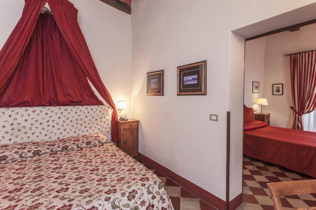 Il Chiostro Del Carmine Hotel Siena Exterior photo