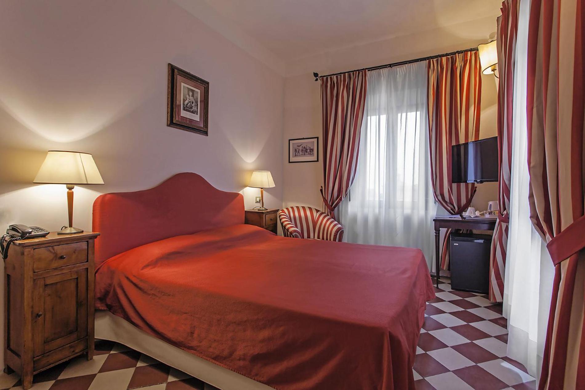 Il Chiostro Del Carmine Hotel Siena Exterior photo