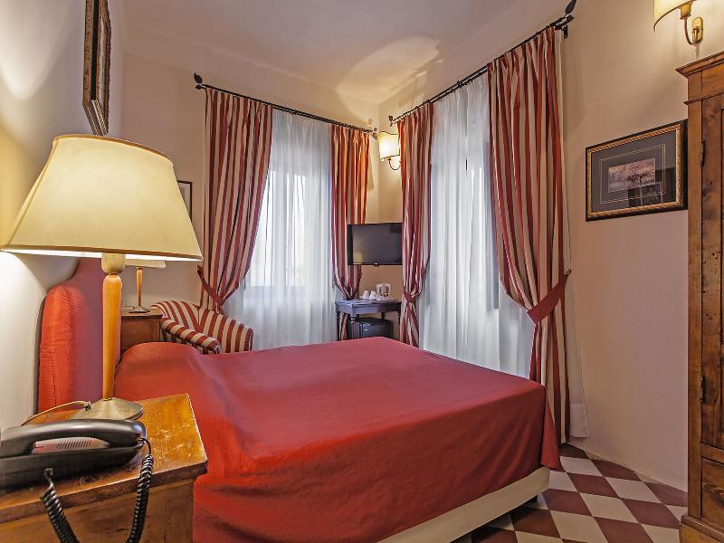 Il Chiostro Del Carmine Hotel Siena Exterior photo