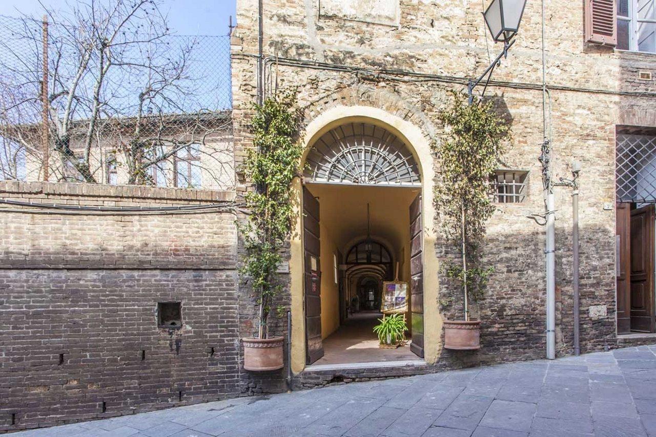 Il Chiostro Del Carmine Hotel Siena Exterior photo